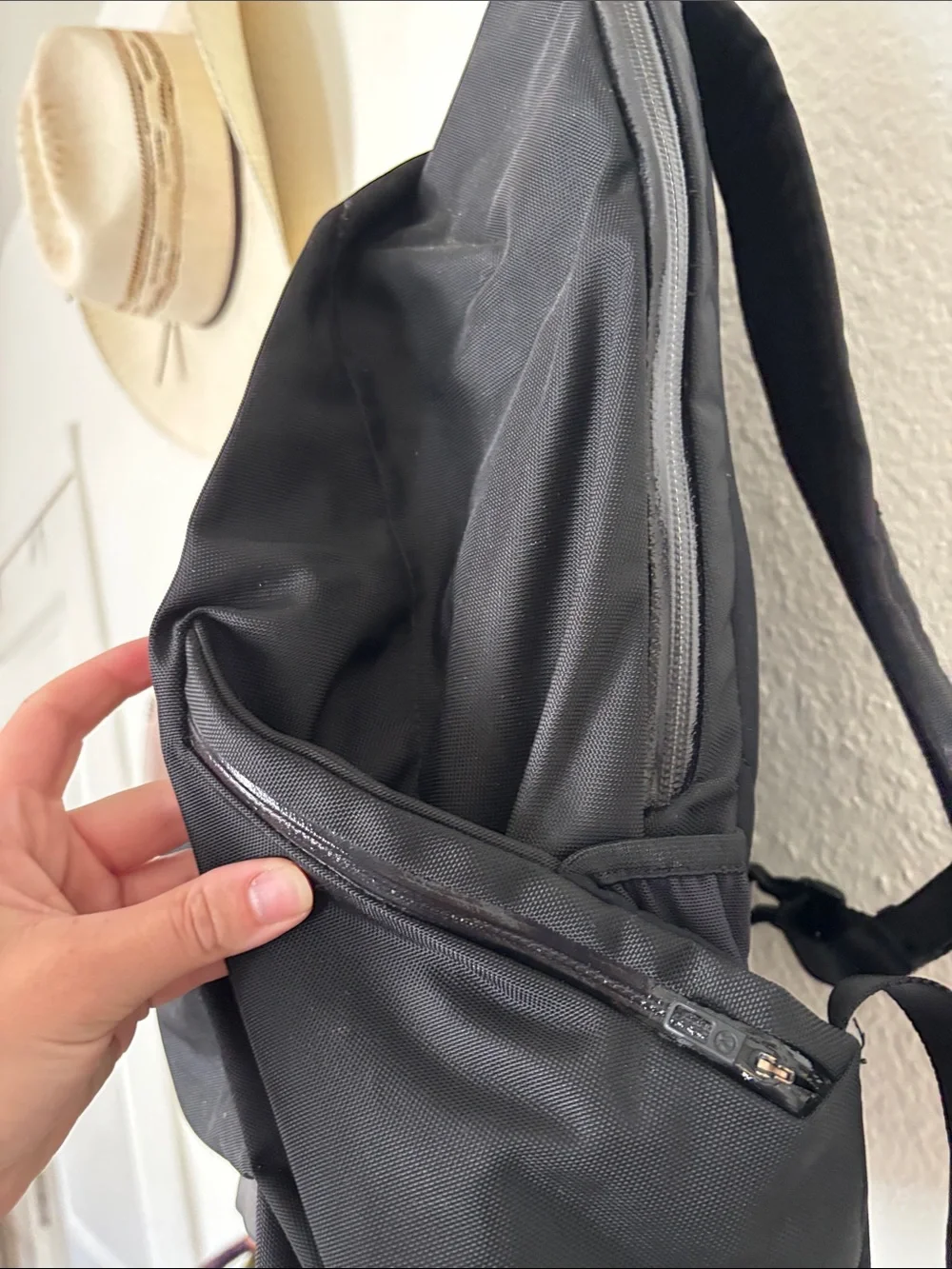 lululemon athletica Black Men's Backpack with Reflective Trim